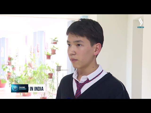 Kazakh school students win startup competition in India