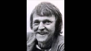 "Pige træd varsomt" Bjarne Liller med orkester dirigeret af Jørn Jensen