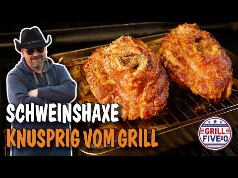 Knusprige Schweinshaxe mit Sauce | die Schwarte kracht & das Fleisch ist butterzart | Grill Five-0🤠