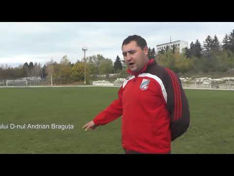 Pregătirea pentru sezonul rece a stadionului comunei Stăuceni  2 noembrie 2017