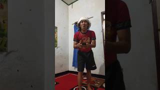 Download lagu Papa ada telepon #shorts #komedi #sule mp3 Download lagu Papa ada telepon #shorts #komedi #sule mp3