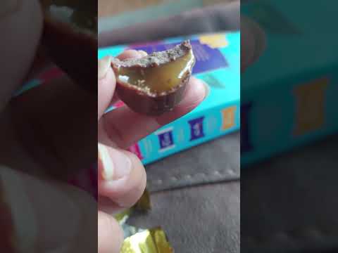 BRITTISH BRAND CHOCOLATE 🇬🇧GOLDEN BARREL CADBURY CHOCOLATE WHAT IS INSIDE?😋 BRITTISH BRAND CHOCOLATE 🇬🇧GOLDEN BARREL CADBURY CHOCOLATE WHAT IS INSIDE?😋