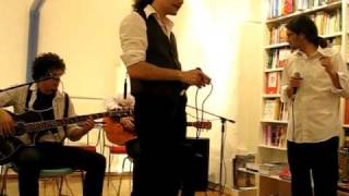 SUPERLOWed - il maschio balbo live at libreria Ubik Napoli