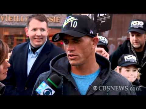 Kelly Slater Wins Tenth Title