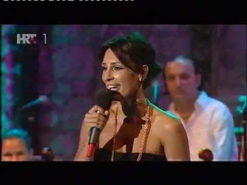 Ivana Kovac ft. Klapa Neverin - Sibenska grandeca (Sibenik '10)