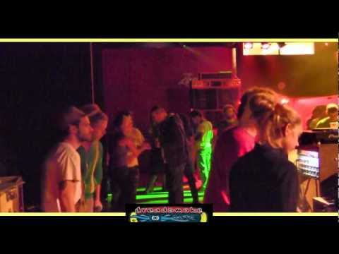 IONYOUTH SOUNDSYSTEM ft Nkosimaku (b) - lyrical easy fi dub pt6 @ roots & culture 6 okt 2012