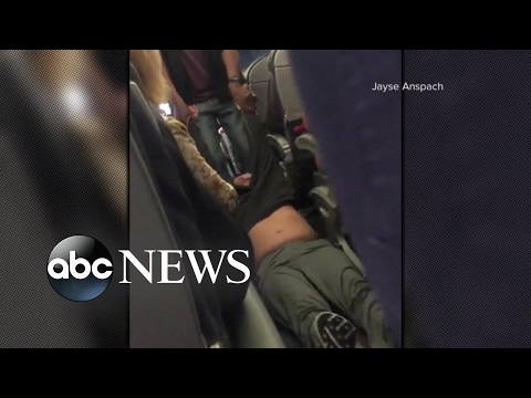 United Airlines passenger apparently dragged off flight after refusing to give up seat