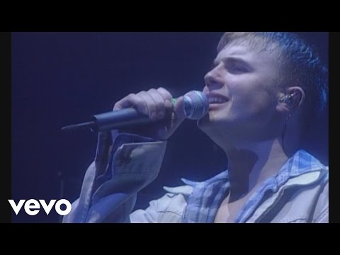 Take That - Love Ain't Here Anymore (Live In Berlin)
