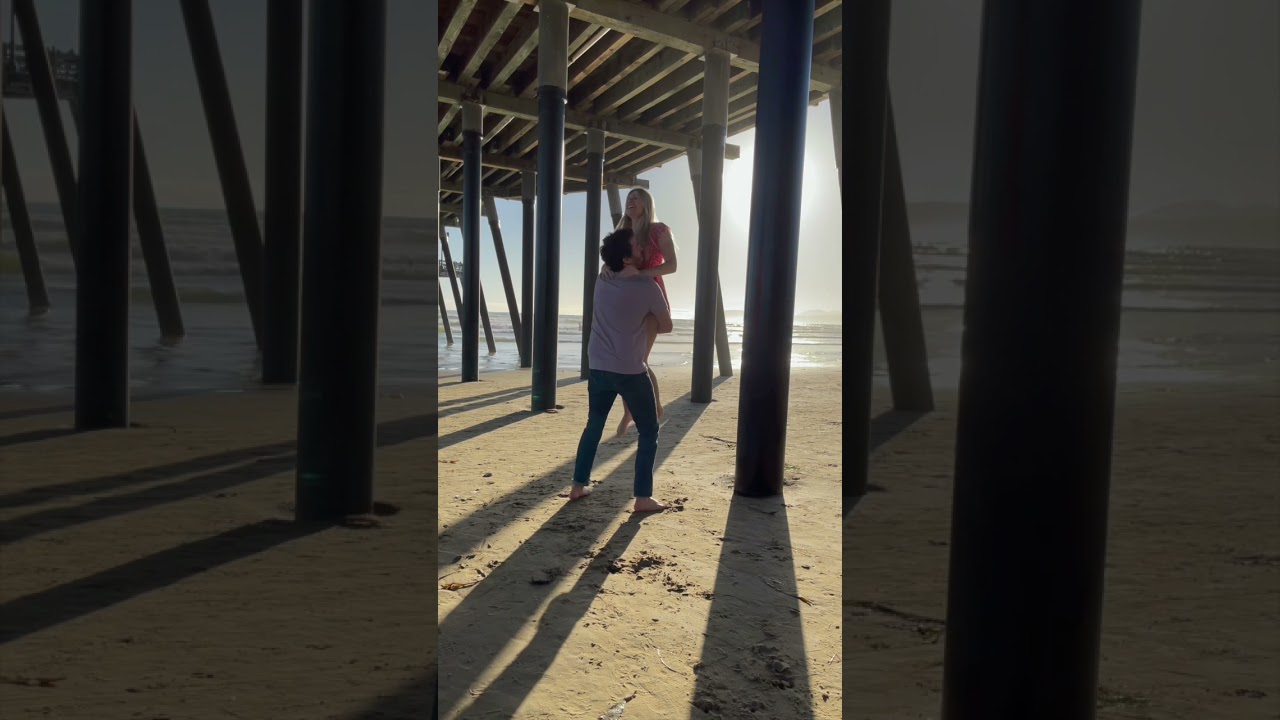 Easy Couples Pose to Try!