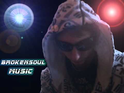 Mayga__and__BrokenSoul_-_1000_Worte