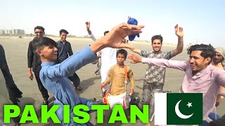 Don't Avoid This Man | Pakistan Vlog