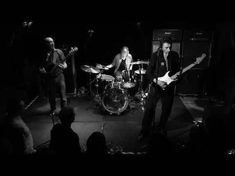 Caspar Brotzmann Massaker at les ateliers claus