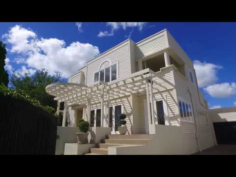 27 Ronaki Road Mission Bay