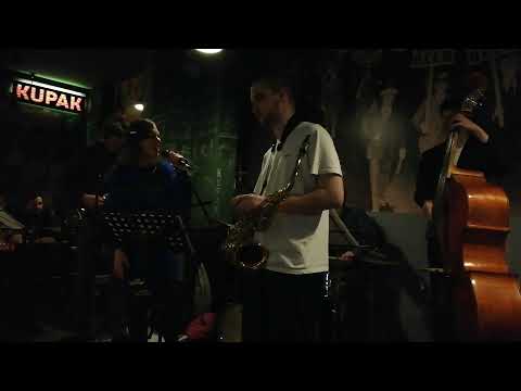 Bettika Quintet a Kupak Sörözőben