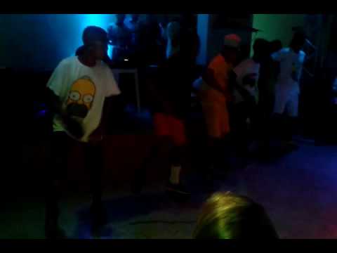 Os atrevidos nova geração 2016. Com "MC DANADINHO" ( Dj leandro) de bom Jesus do Itabapoana-Rj