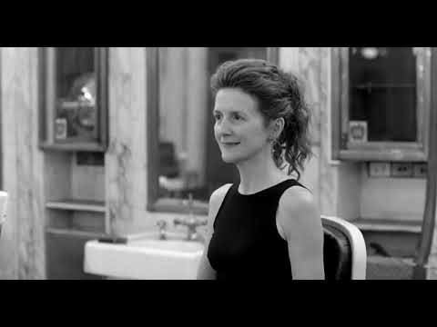 The Tango Lesson (Sally Potter, 1997), Harrod's barbershop scene