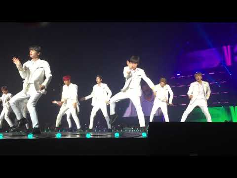 180805 Wanna One - Energetic in Bkk (2)