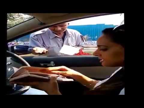 Faqeer kay paas Credit Card ki Machine!? MUST WATCH!