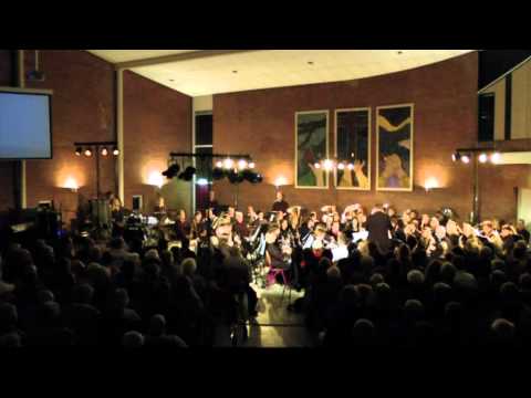 de Bazuin Ezinge en Winsum met Pavane in Blue  en Ross Roy