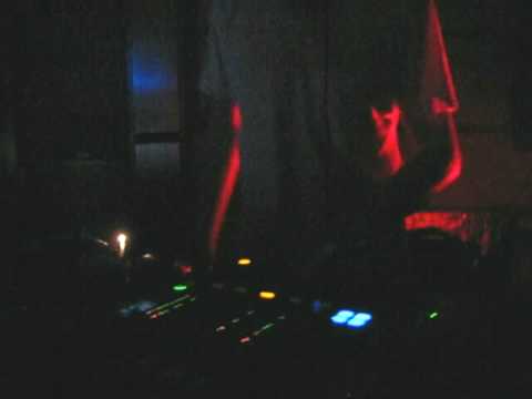 Florian Scheibein (Stadtpark Musik) @ Club Pompadour Pratersauna 11.06.2010 Vienna part 2