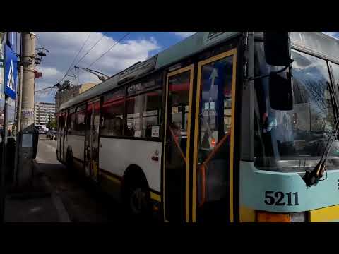 The Astra Ikarus 415T #5211 trolleybus (route 86) leaves Northern Railway Station stop