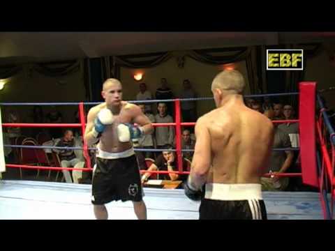 TK Promotions Robbie Roberts V's Darryl Missen