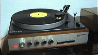 Ansamblul Perinita-Nicolae Visan - (Tambal) Cantecul lui Corbea