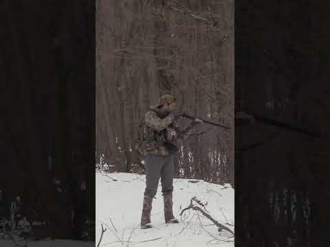 Why Muzzleloader hunting is so much fun #hunting #muzzleloader