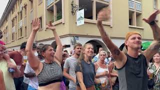 Afozic, Aperçu Vidéo