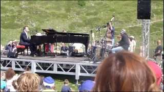 BABY, WHAT'S WRONG?-Raphael Gualazzi live il 14/07/2013 al lago di Chamolè a Pila (AO)