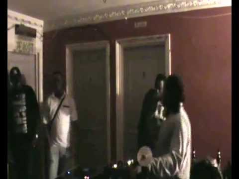 WARING SUNDAYS. 14.04.13. PT. 2. OF 5.  FOUNDATION vs KING TUBBYS, RENEGADE SOUND STEPS IN.