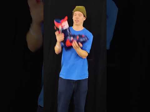 Yes they can skate too ! 🛹