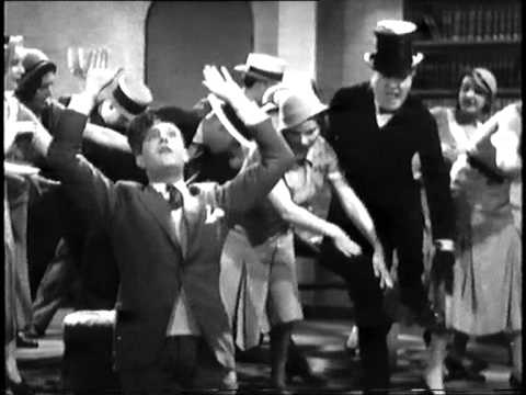 Henri Garat, "Sur la terre" film  1932.
