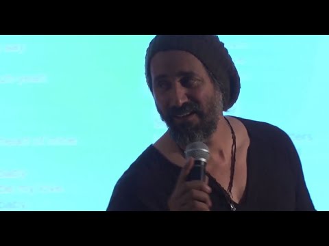 Songwriters masterclass #3 del 8/12: Erann DD om "Still Believing"