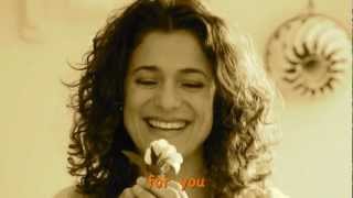 Dos gardenias - Dyango (Subtitulada en inglés)