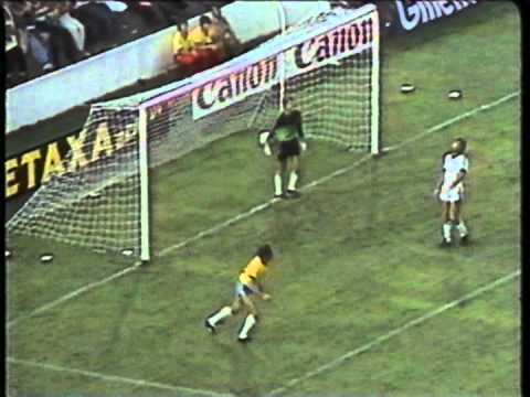 1982 (June 23) Brazil 4-New Zealand 0 (World Cup).mpg