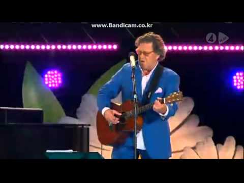 Tommy Korberg - Fattig Bonddräng (Live @ Lotta pa Liseberg 2010)