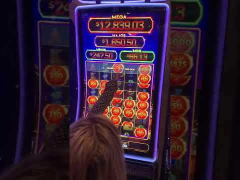 ULTIMATE FIRE LINK MEGA BALL JACKPOT AT MUCKLESHOOT CASINO!!!!  BACK-TO-BACK HUSBAND AND WIFE!