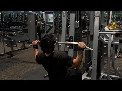Winter Bulk Day 125: HEAVY back day // 217.1 lb