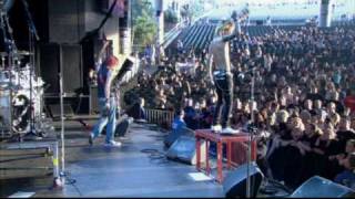 DIR EN GREY- Family Values Tour 2006 The IIID Empire