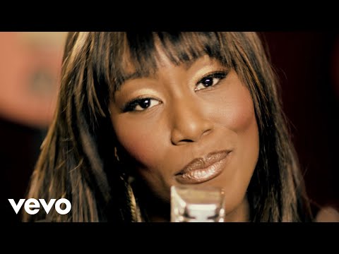 Mandisa - Stronger (Live In The Studio)