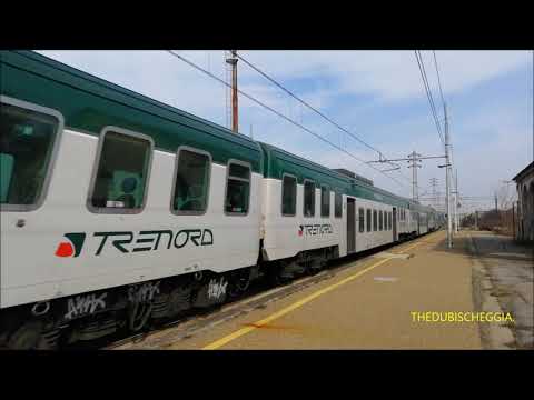 REGIONALI DI TRENORD IN TRANSITO VELOCE A PONTECURONE. (AL) SAB. 8 - 2 - 2020.