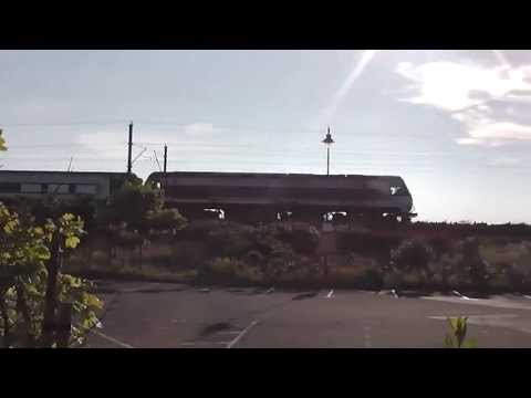 NIR class 201 (8208) + Enterprise - Malahide Viaduct.