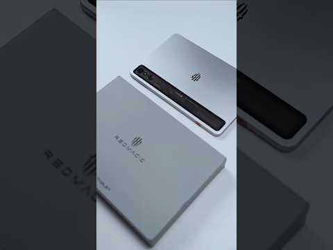 Unboxing the #REDMAGICAstra Gaming Tablet 😏