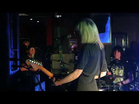 The Lovely Eggs - I Like Birds but I Like Other Animals Too - Face Bar, Reading, 1/6/22