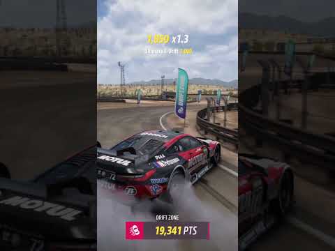 Drifting In Andrew9565's 2018 BMW 1 BMW M Motorsport M8 GTE!