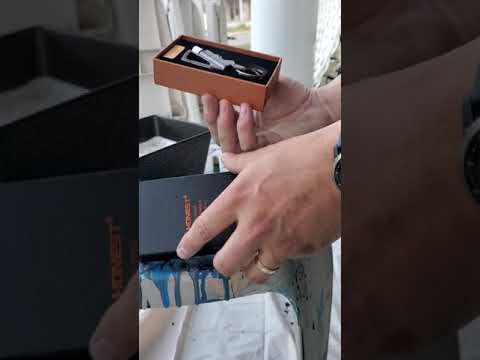 Romeifly Keychain Multitool Fire Starter with Flint Metal Matchstick and Bottle Opener