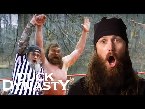 "Hacksaw" Jim Duggan Wrestles At The Robertson Family Reunion | Duck Dynasty