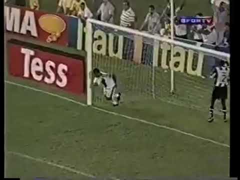 Romário (Vasco) - 30/03/2002 - Vasco 1x1 Santos - 1 gol