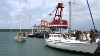 preview picture of video '種子島のイベント：第1回種子島カップ(ヨットレース)フォトムービー'